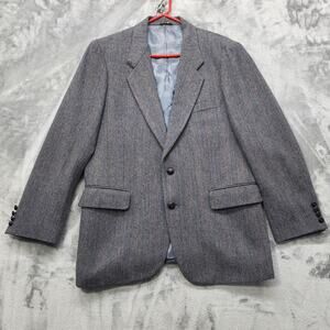 Vintage Manhattan Sport Coat Mens 42R Gray Wool Striped Herringbone Tweed Blazer